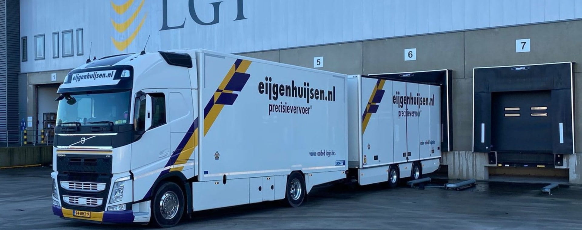 Elanders buys durch