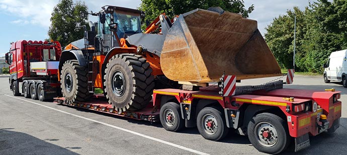 Transport of machine LGI spare parts logistics